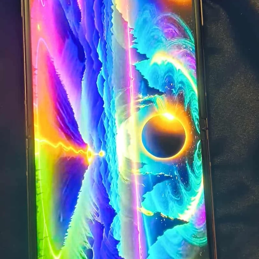 Samsung Galaxy Z Flip 3 - Lavender and Black